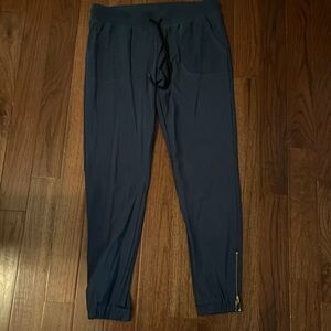Zyia Peak Zipper joggers